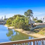 M-Motion-Real-Estate-Agency-13-Merrimac-Boulevard-Broadbeach-Waters-Qld-4218-Michael-Mahon-Best-Real-Estate-Agent-GC-24-1-scaled