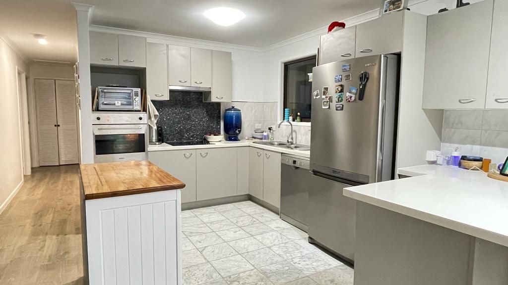 71 Cayuga St, Nerang QLD 4211 M-Motion Giselda Accinelli Best Property Manager Gold Coast image