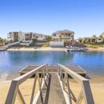 M-Motion Real Estate Agency, 27 Coobowie Street, Broadbeach Waters, Qld 4218, Michael Mahon, Lauren Mahon Best Real Estate Agent Gold Coast Floorplan4