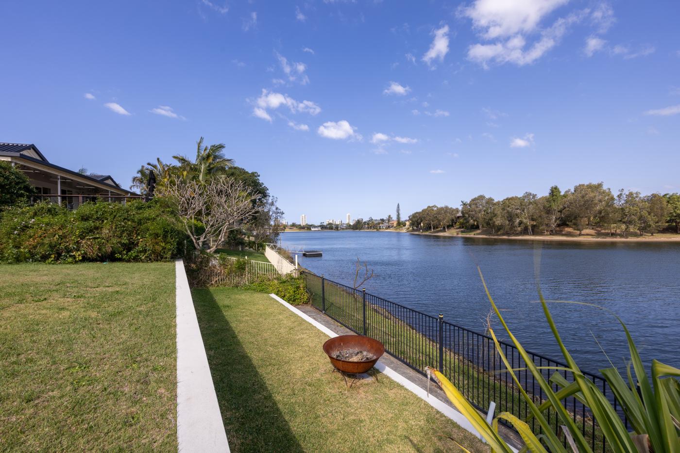 M-Motion Real Estate Agency, 58 Honeyeater Drive, Burleigh Waters QLD 4220, Michael Mahon Lauren Mahon Best Real Estate Agent Gold Coast