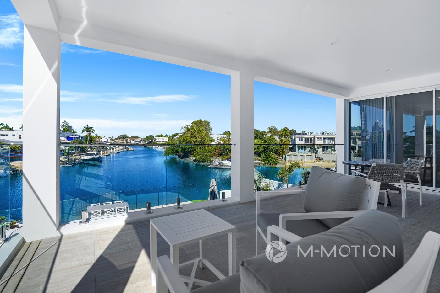 M-Motion Real Estate Agency, 25 Inga Avenue Surfers Paradise Gold Coast, Michael Mahon Lauren Mahon Best Real Estate Agent - 12