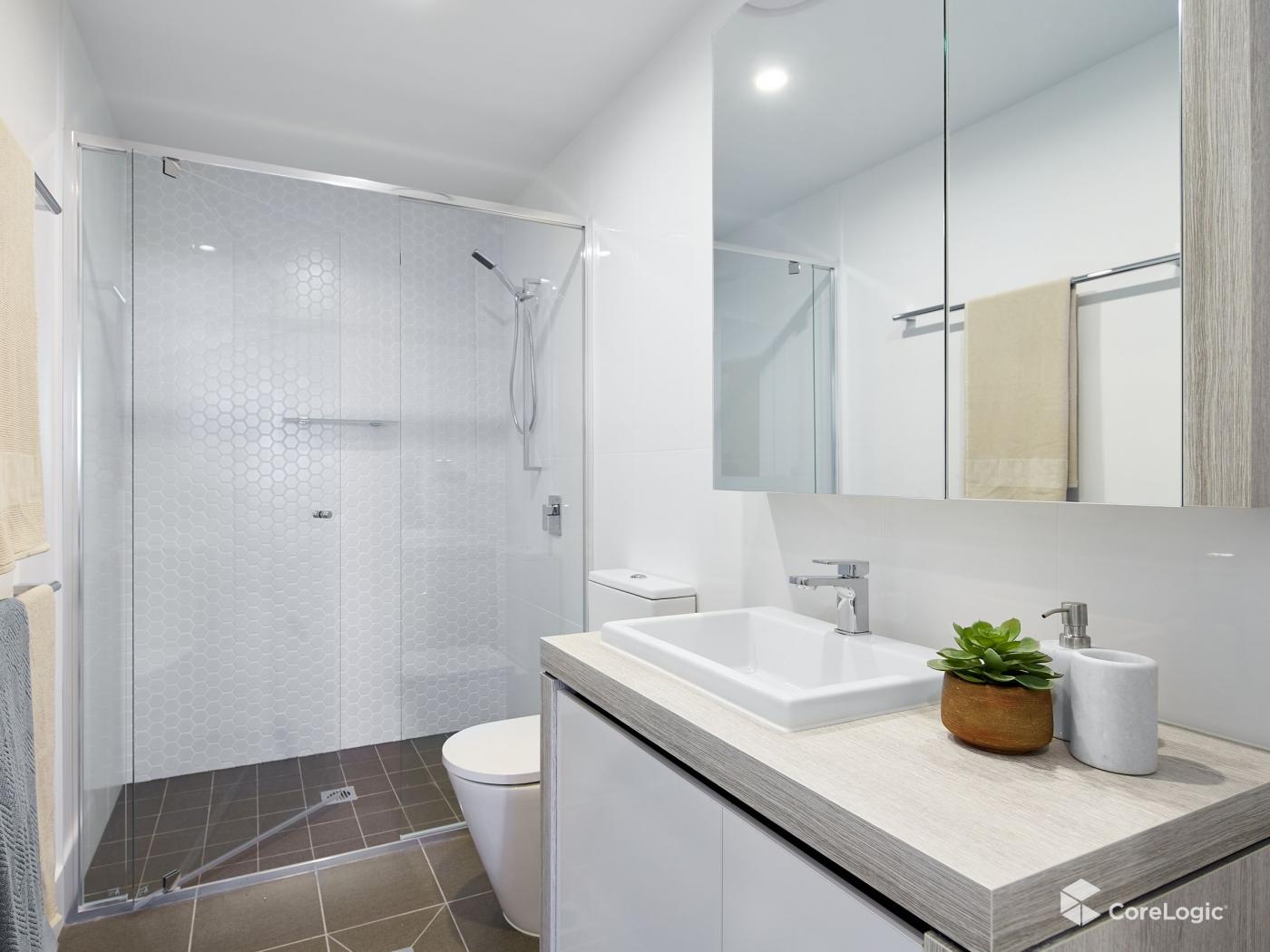 48_1 Bondi Ave, Mermaid Beach QLD 4218 M-Motion Giselda Accinelli Best Property Manager Gold Coast