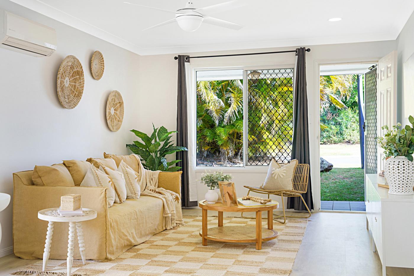 2_1 Liam Ct, Labrador QLD 4215 M-Motion Giselda Accinelli Best Property Manager in Gold Coast