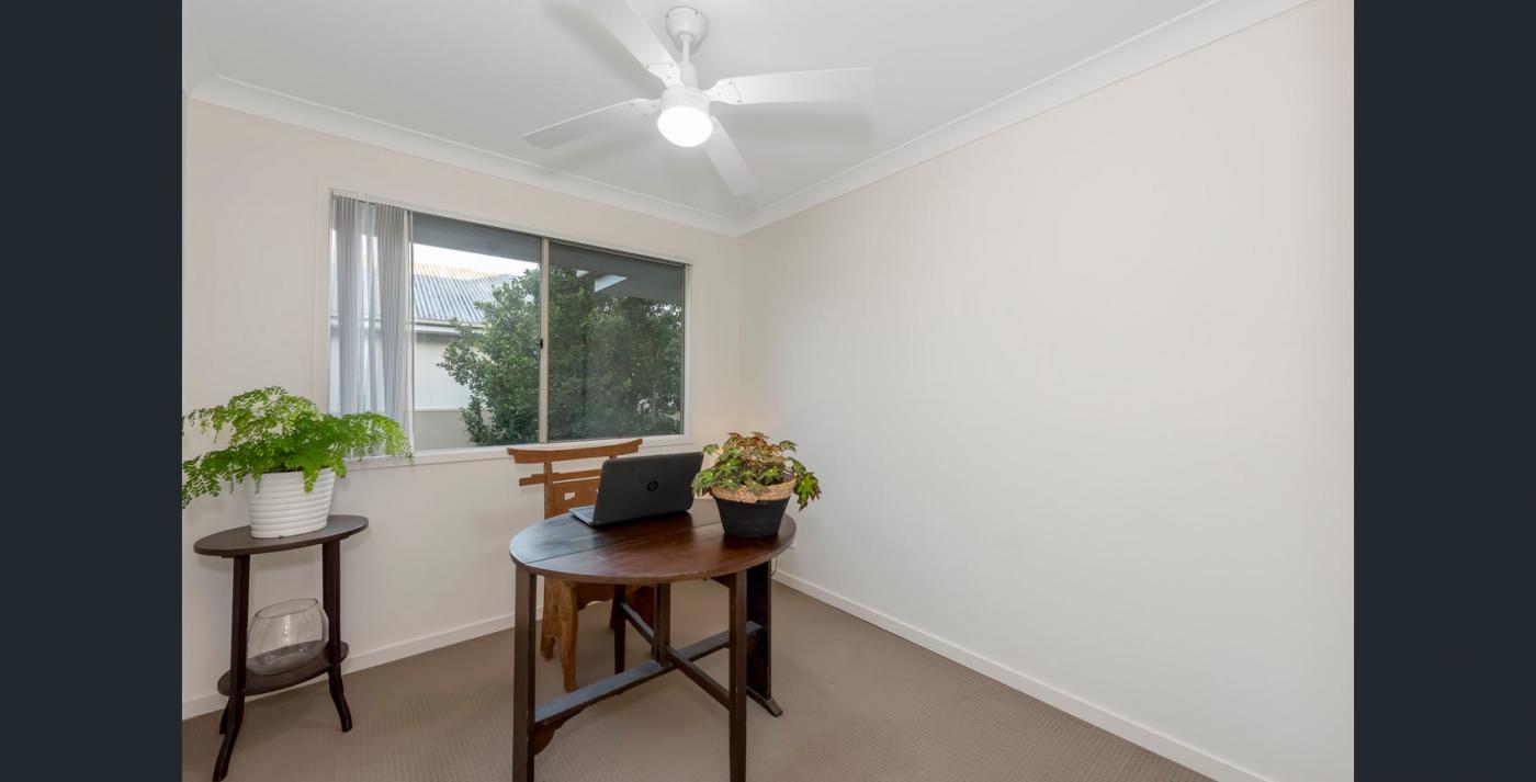 5/26 Jimmy Rd, Coomera QLD 4209 M-Motion Giselda Accinelli Best Property Manager Gold Coast image