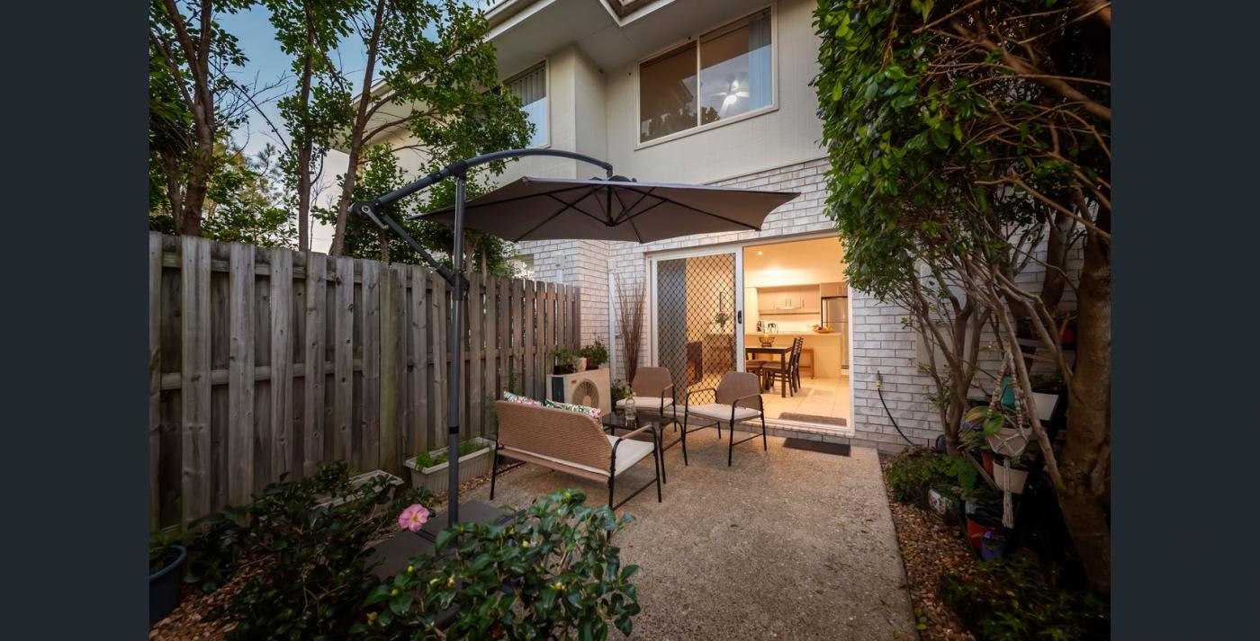 5/26 Jimmy Rd, Coomera QLD 4209 M-Motion Giselda Accinelli Best Property Manager Gold Coast image