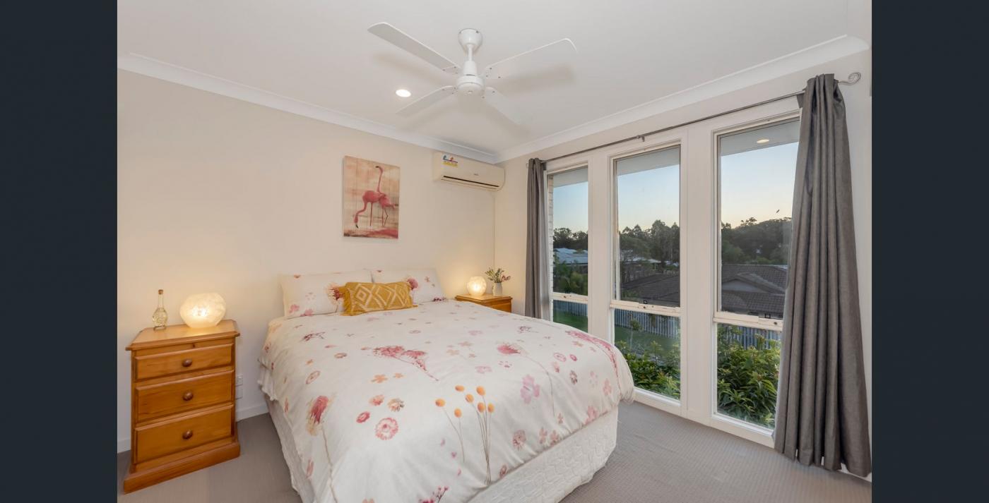 5/26 Jimmy Rd, Coomera QLD 4209 M-Motion Giselda Accinelli Best Property Manager Gold Coast image