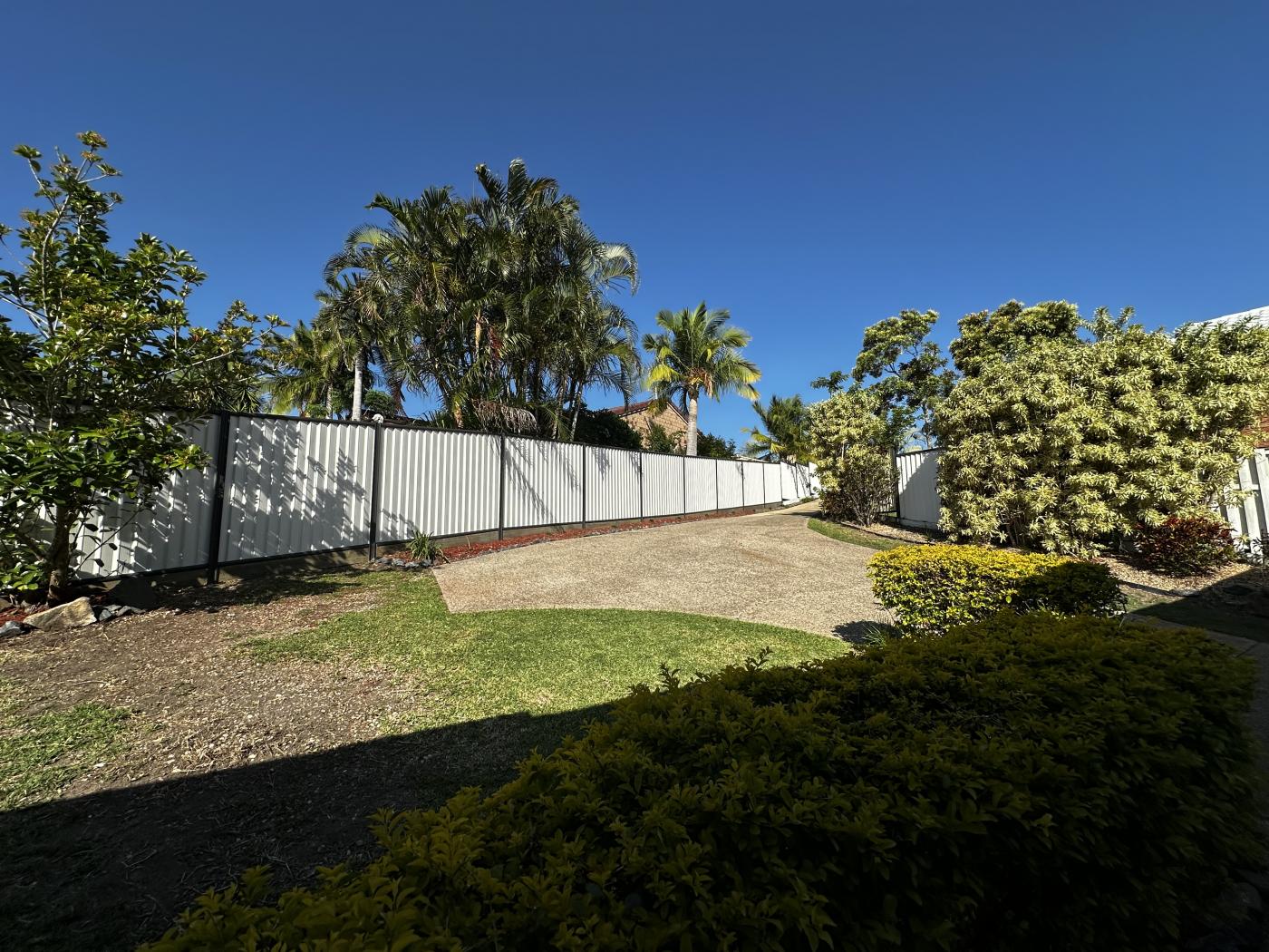 2/7 Gable St, Oxenford QLD 4210 M-Motion Giselda Accinelli Best Property Manager Gold Coast