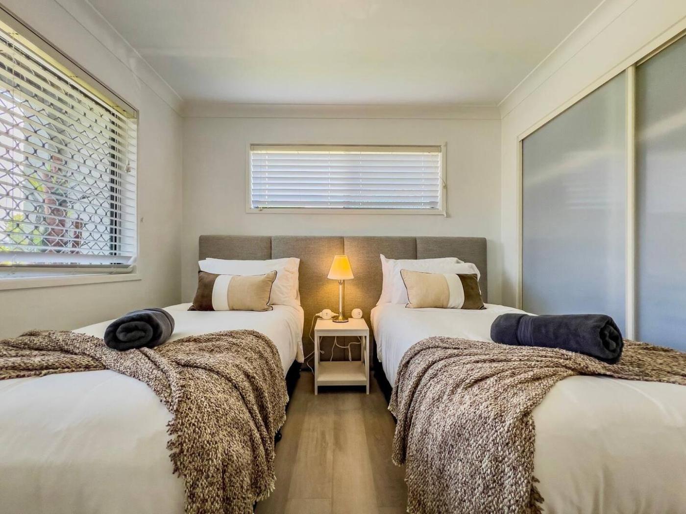 57 Victor Ave, Paradise Point QLD 4216 M-Motion Giselda Accinelli Best Property Manager in Gold Coast