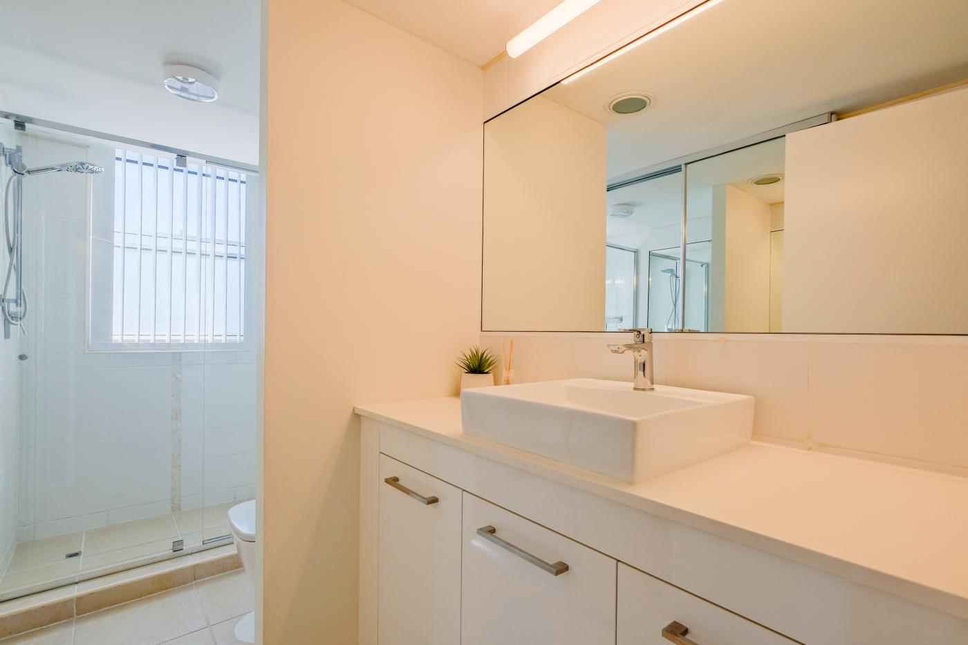 17/52 Back St, Biggera Waters QLD 4216 M-Motion Giselda Accinelli Best Property Manager in Gold Coast
