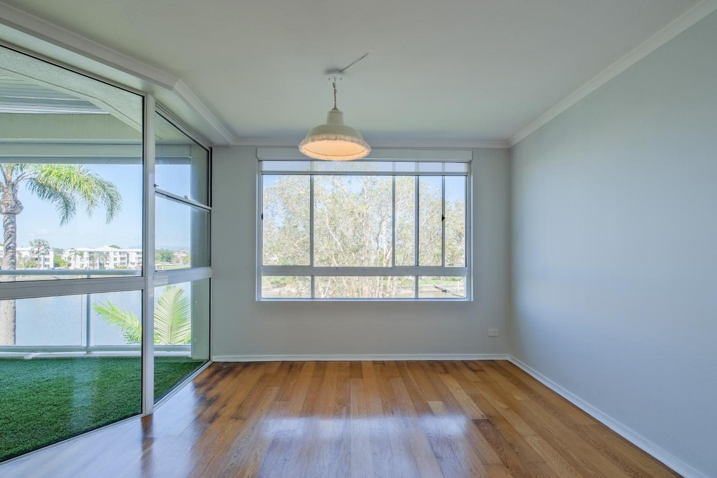 17/52 Back St, Biggera Waters QLD 4216 M-Motion Giselda Accinelli Best Property Manager in Gold Coast