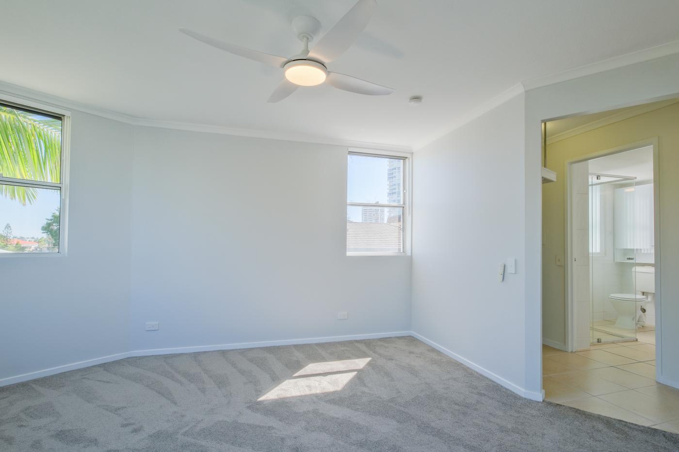 17/52 Back St, Biggera Waters QLD 4216 M-Motion Giselda Accinelli Best Property Manager in Gold Coast