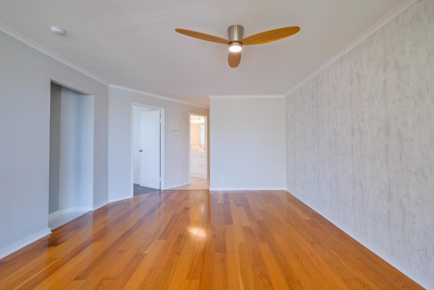 17/52 Back St, Biggera Waters QLD 4216 M-Motion Giselda Accinelli Best Property Manager in Gold Coast