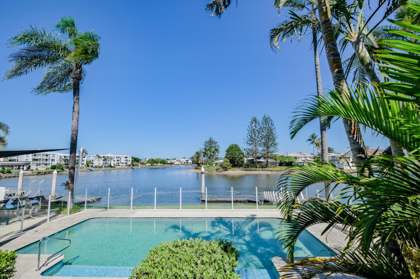 17/52 Back St, Biggera Waters QLD 4216 M-Motion Giselda Accinelli Best Property Manager in Gold Coast