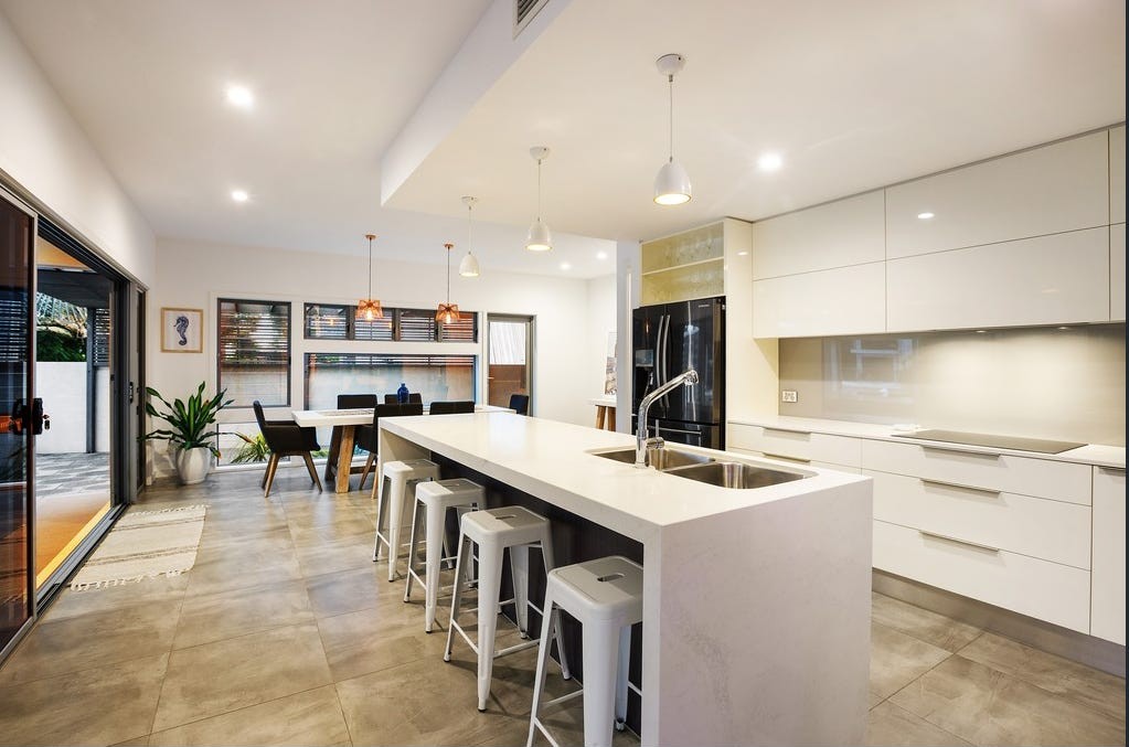 23 Pearl Ky, Broadbeach Waters QLD 4218 M-Motion Giselda Accinelli Best Property Manager in Gold Coast