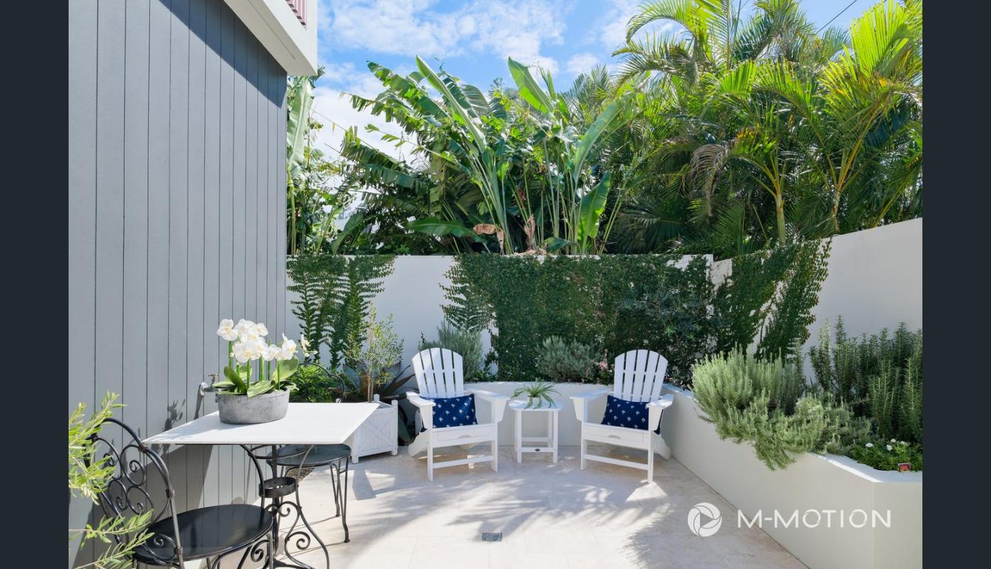 2/2 Saint Pauls Place, Isle of Capri M-Motion Giselda Accinelli Best Property Manager in Gold Coast