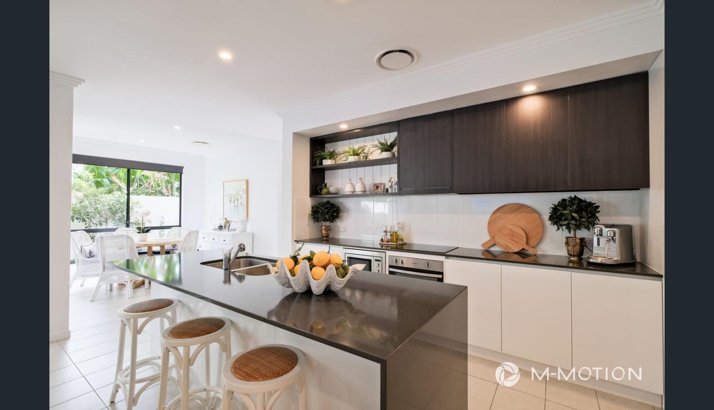 2/2 Saint Pauls Place, Isle of Capri M-Motion Giselda Accinelli Best Property Manager in Gold Coast